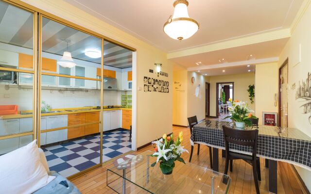 Jiayuhuxiao Apartment