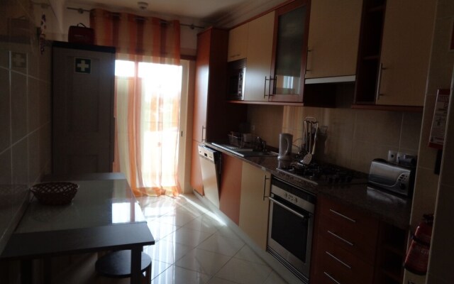 Minhocas by Algarkasa