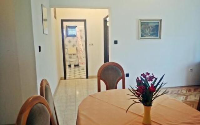 Apartment Ika
