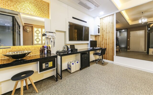 G&G Hotel