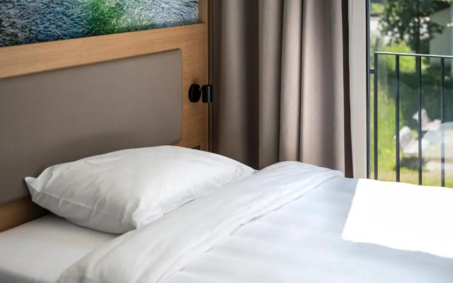 Stay Flex Hotel & Apartments – Guest Rooms – Obersiggenthal