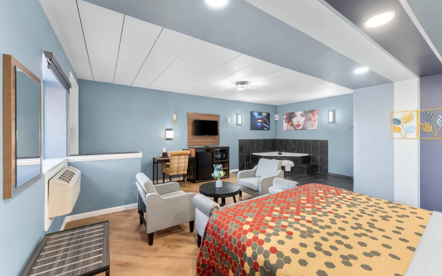 Econo Lodge Cranston - Providence