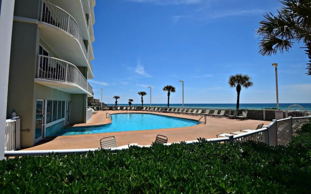 Tradewinds 1203 by RedAwning