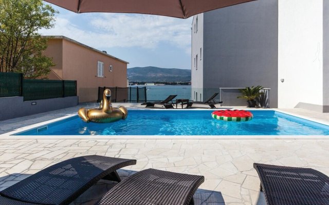 Amazing Home in Arbanija With Wifi and 9 Bedrooms