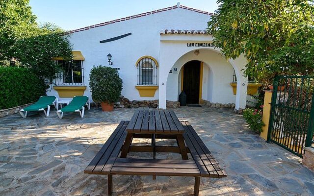 Villa El Almendro