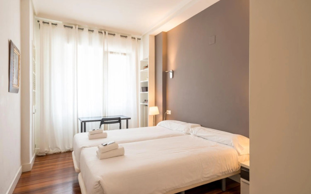 Ibarrola Apartment by People Rentals