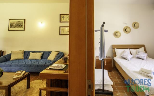 Casa do Merend rio in Biscoitos