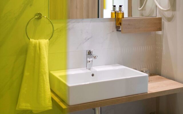 ibis Styles Athens Routes