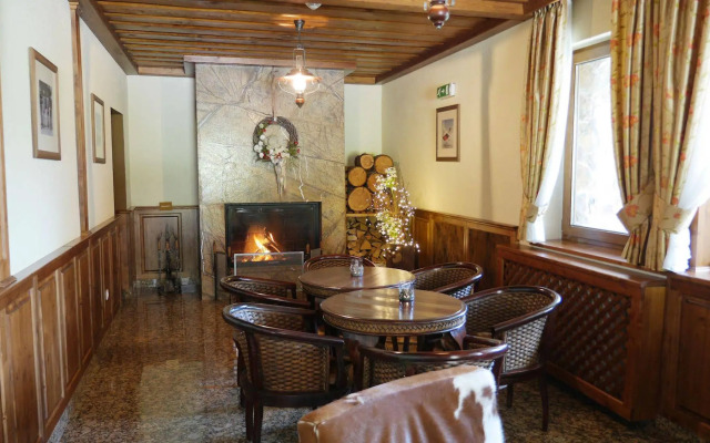 Hotel Encián