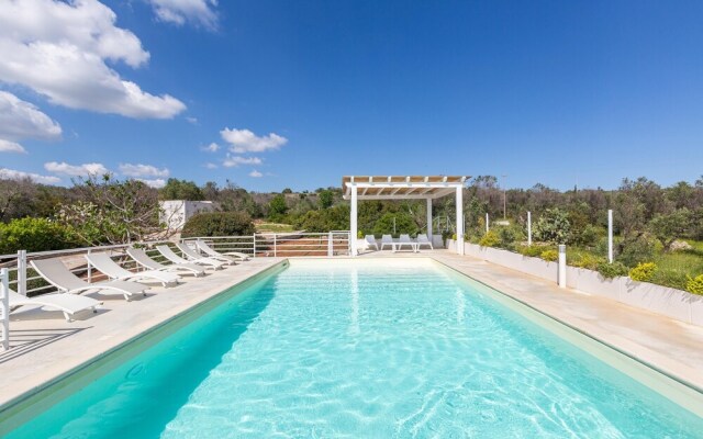 3366 Villa Amoenitas by Perle di Puglia