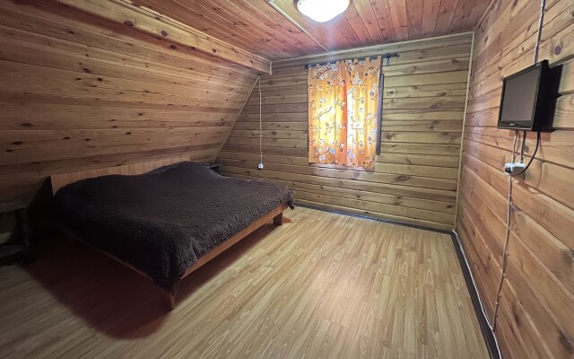 Усадьба Славная