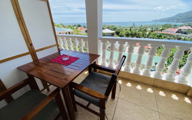 Oceanic View Apartments