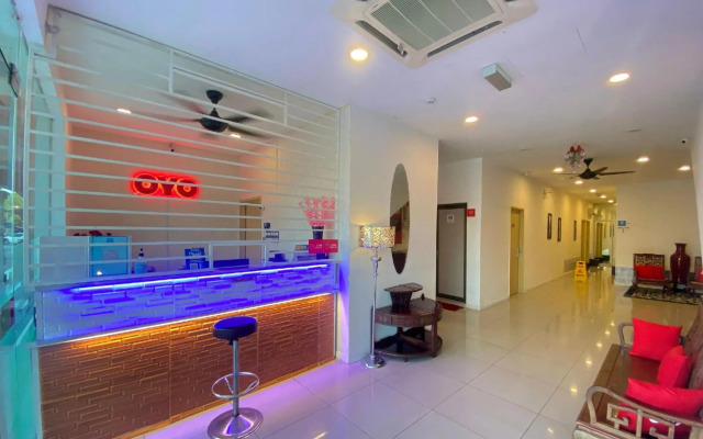 8 Hotel by OYO Rooms