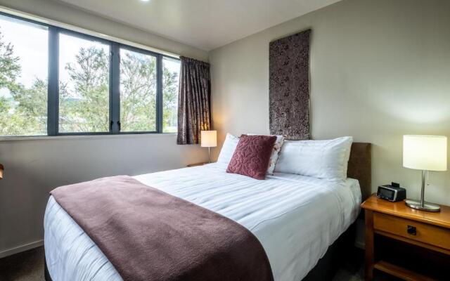 *** Lake Villa 459 ***