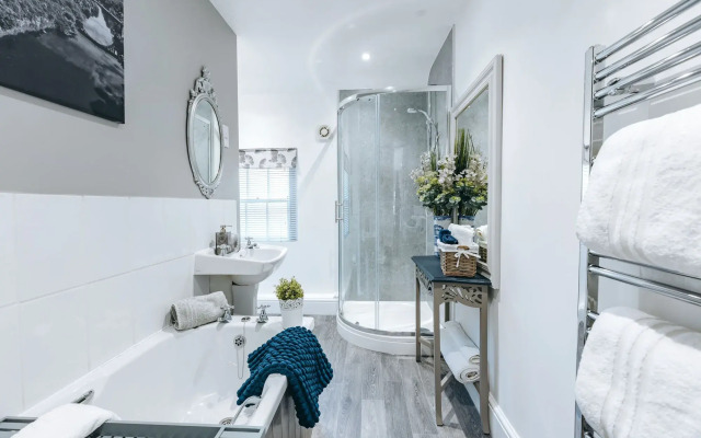 Ironbridge View Townhouse