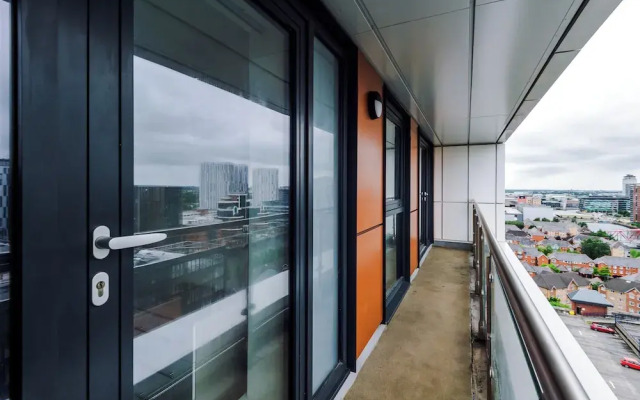 Quayview Oasis in Salford