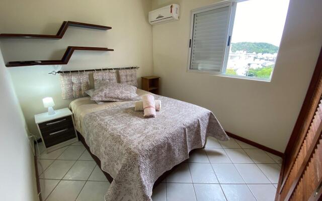 Custo Beneficio a 300m da Praia de Jurere