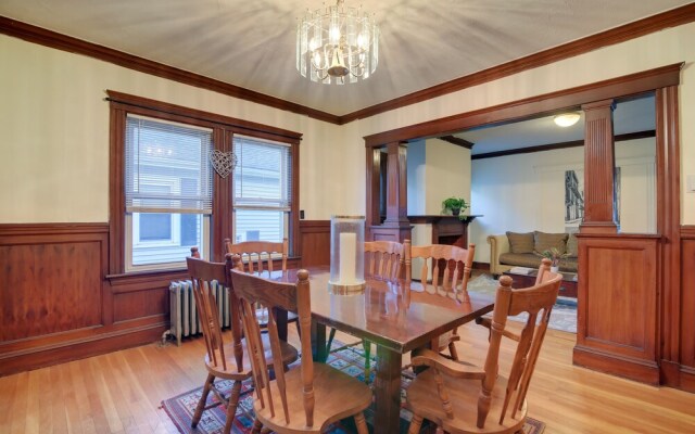 Charming Boston Apartment 3 Mi to Fenway Park!