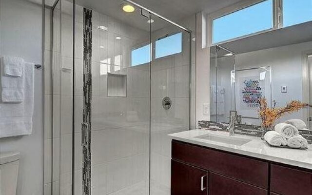 Fremont Jet City Townhome