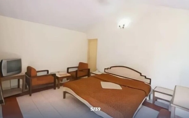 Dabchick Tourist Resort