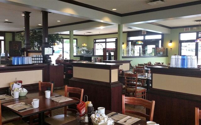 Quality Hotel & Suites