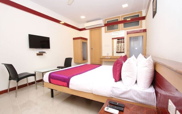 OYO  Capital O 4645 Span Suites
