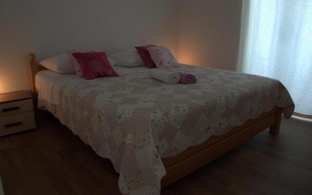 Apartments Rogulj