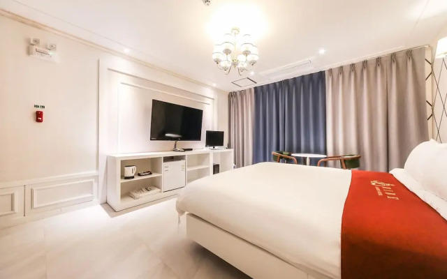 Daegu Dongseongro Ribe Hotel