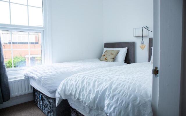 Beautiful 2-bedroom Townhouse in Stratford Upon Avon