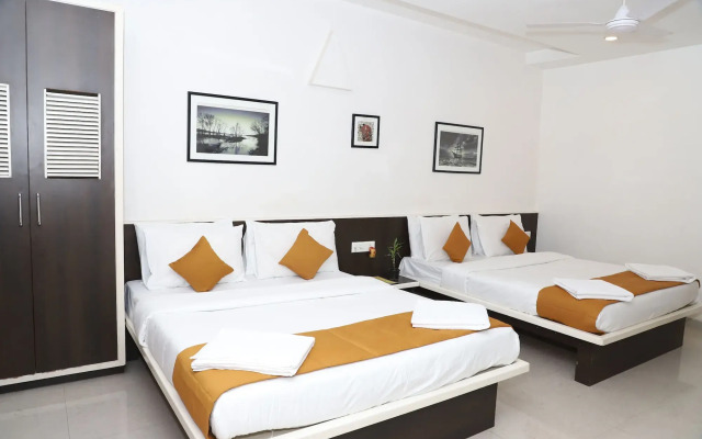 Hotel Sai Bansi