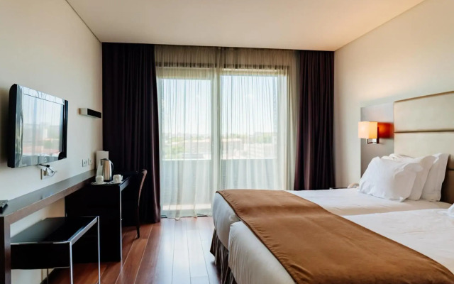 Axis Porto Business & Spa Hotel