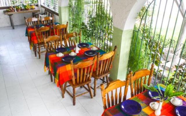 Hotel Maya