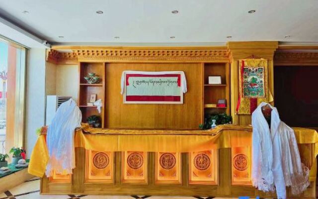 Ruoergi Yucang Haro Homestay