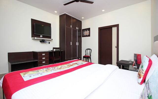 OYO 8927 US Executive Suites