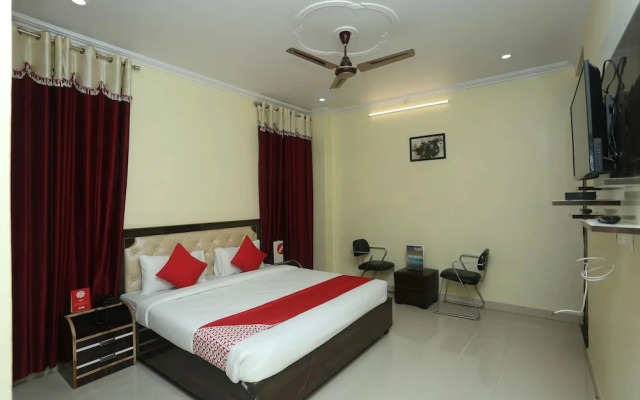 Sr Blessings By OYO Rooms