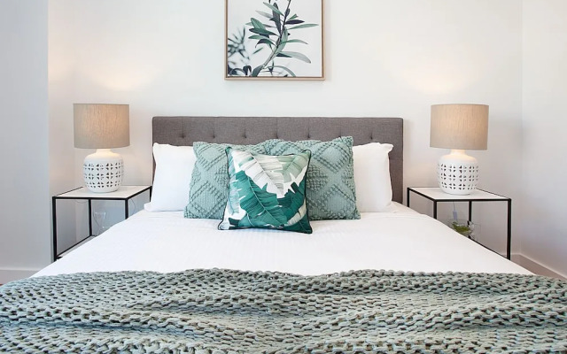 Urban Rest - The Miller Apartments