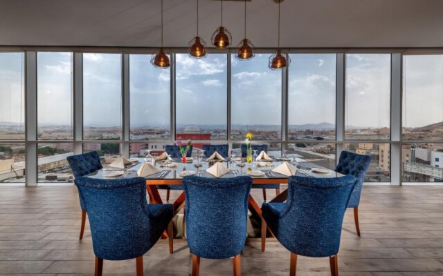 Nivel Hotel