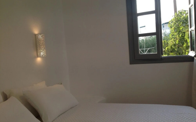 Maistrali Studios & Apartments