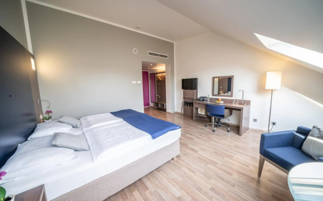 Orangerie Hotel