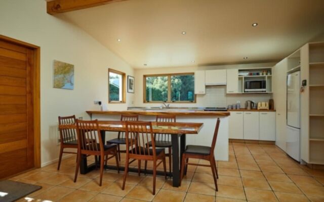 Middle Creek House