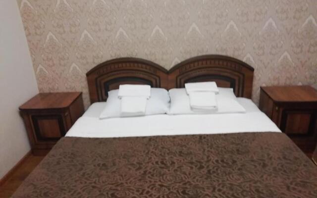 Mini-hotel Yanson 2