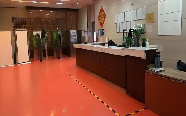 Beijing Furnished Apt with Queen bed – Lobby – Beijing