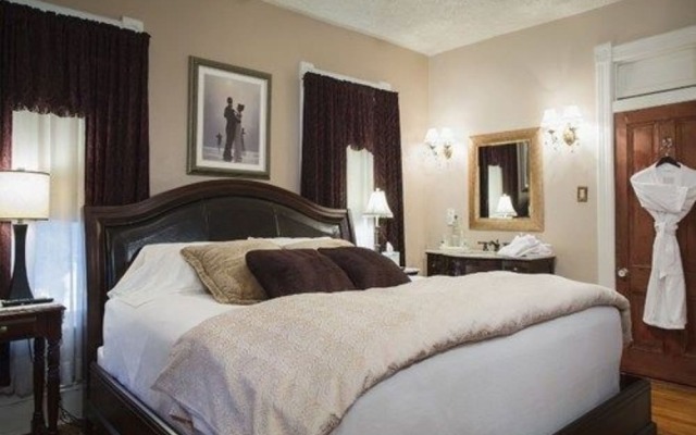 The Magnolia House Inn