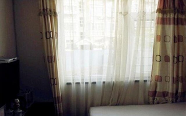 Qingdao Yike Business Hotel