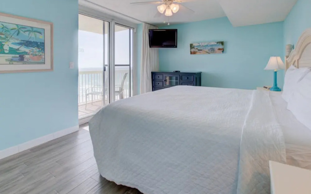 Pelican Beach Resort 1001