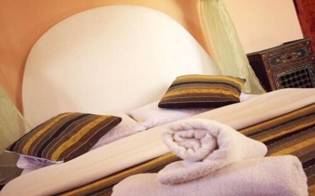 Luxury Riad Mounia