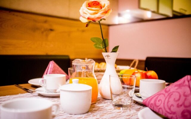 Apartments Dolomit Royal