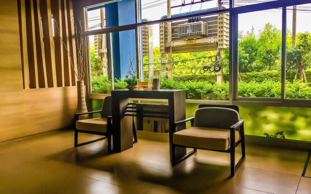 Lumpini Seaview jomtien by Parikal