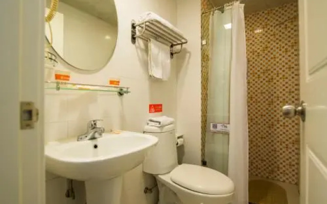 Home Inn Wuhan Wuluo Road Fujiapo Coach Station