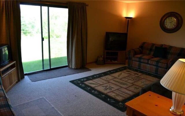 1664 Venice - 4 Br Home